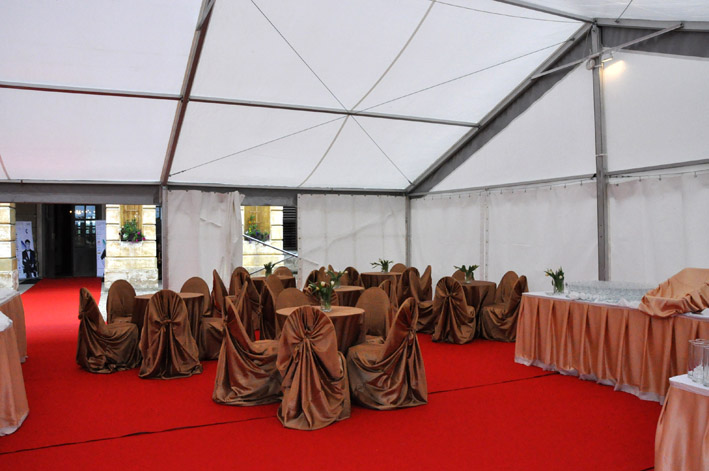 pronajem party stanu